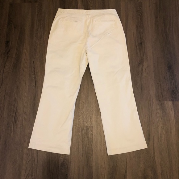 Misses The Limited brand Stretch capris - Picture 2 of 4